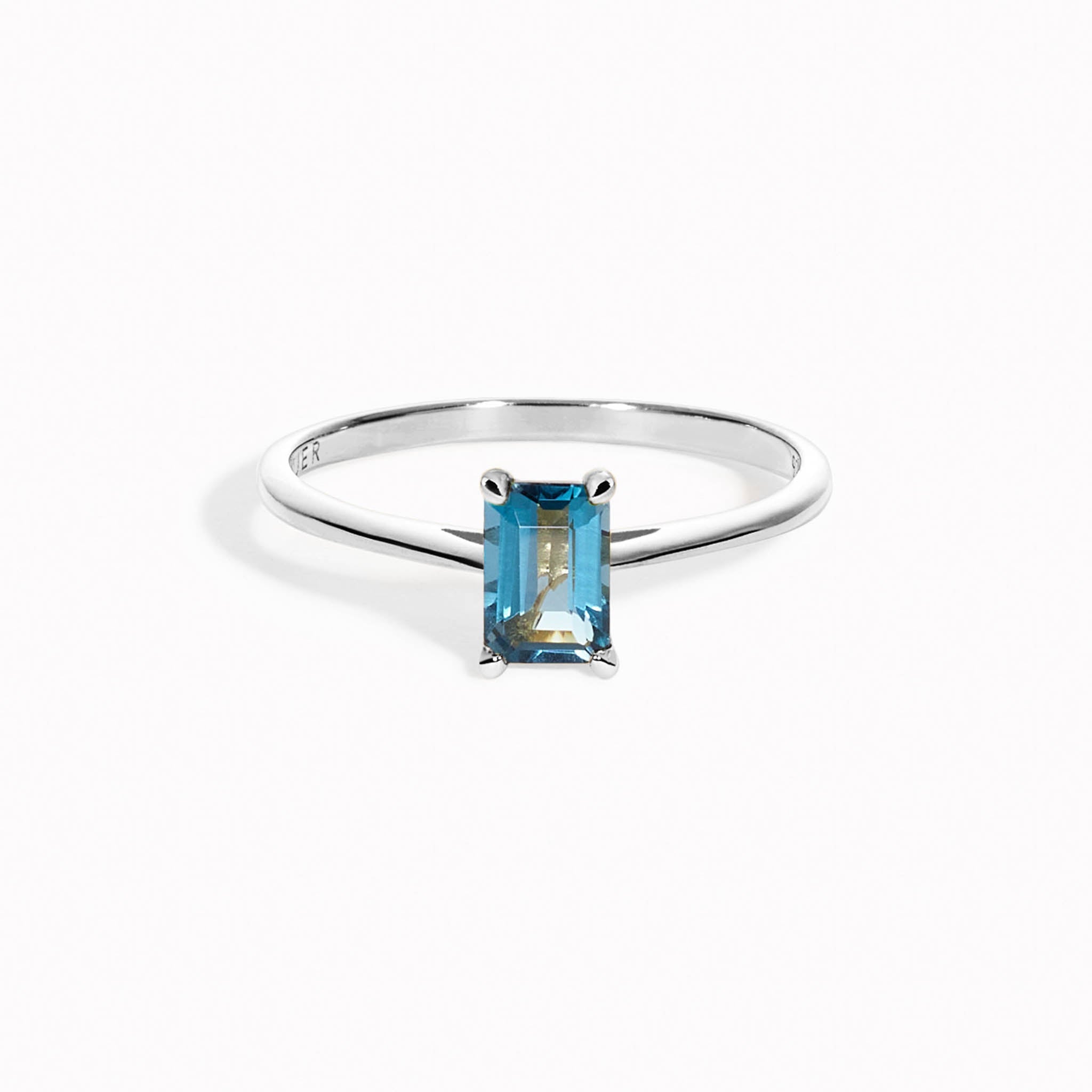 Baguette Ring London Blue Topaz Silver - Charlotte