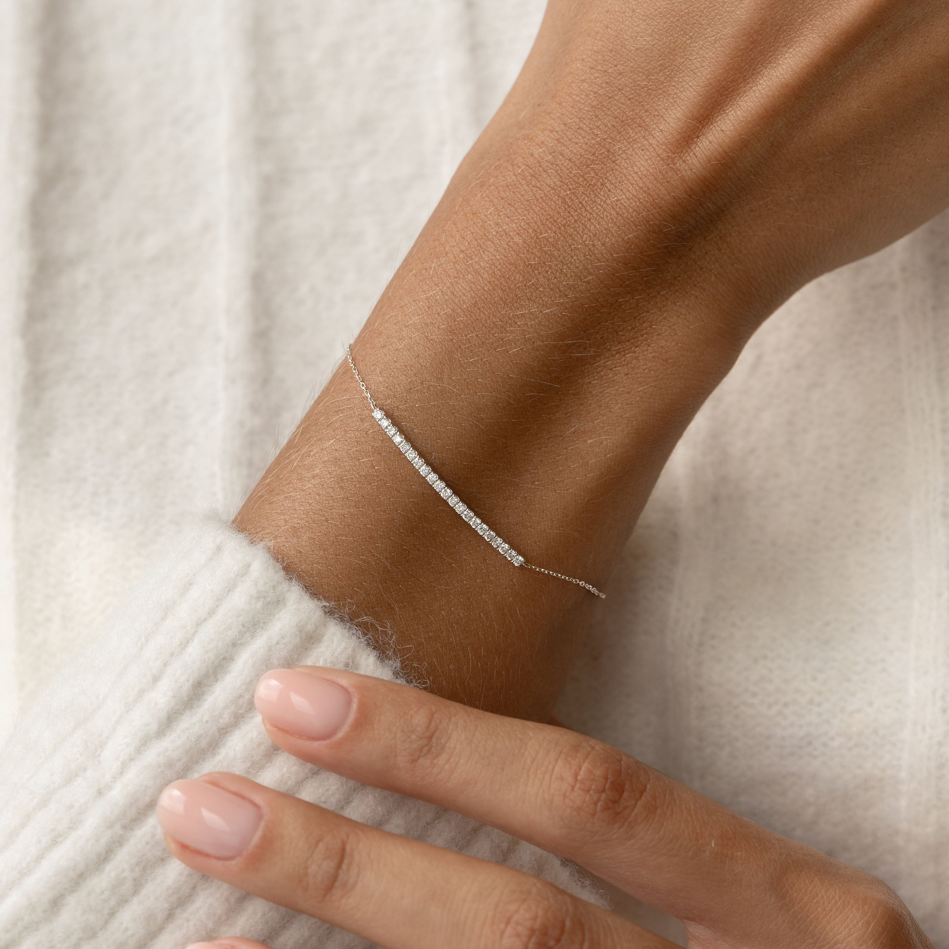 Lab Grown Diamond Curved Bar Bracelet White Gold - Vivienne