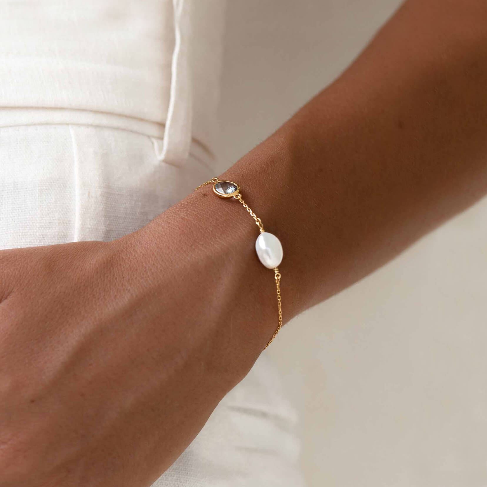 Pearl Bracelet - Eli