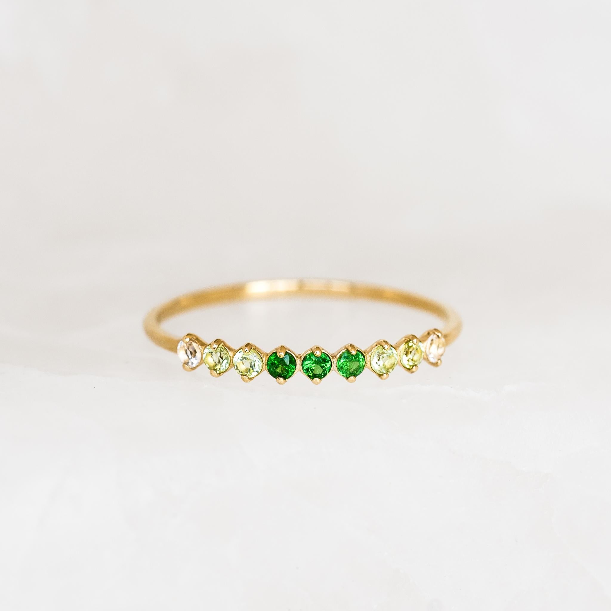 August Birthstone Ring 14k Gold - Ombre Tsavorite