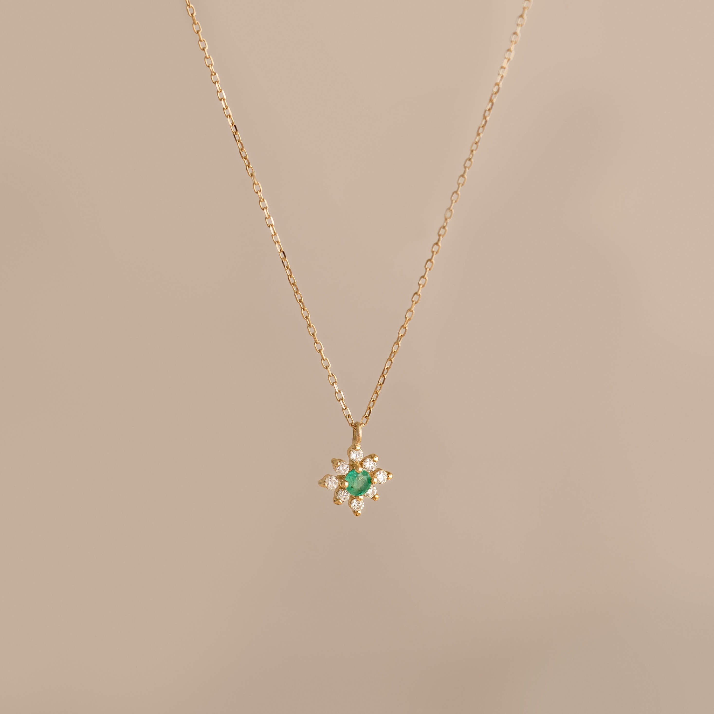 Emerald Flower Pendant Necklace 14k Gold - Inga