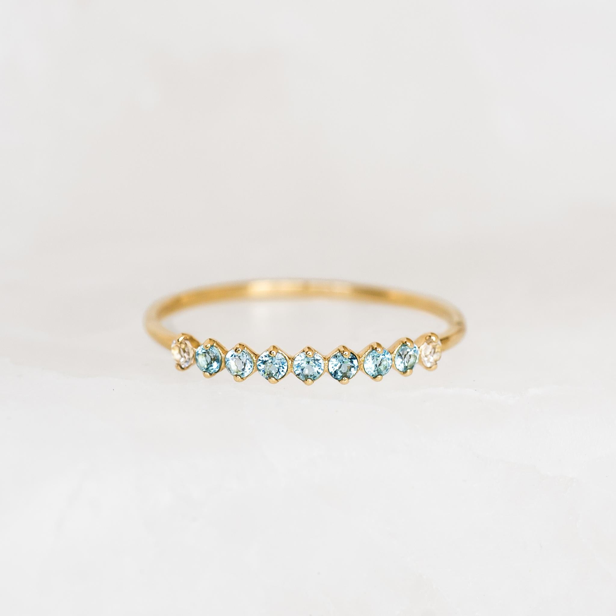 September Birthstone Ring 14k Gold - Ombre London Blue Topaz