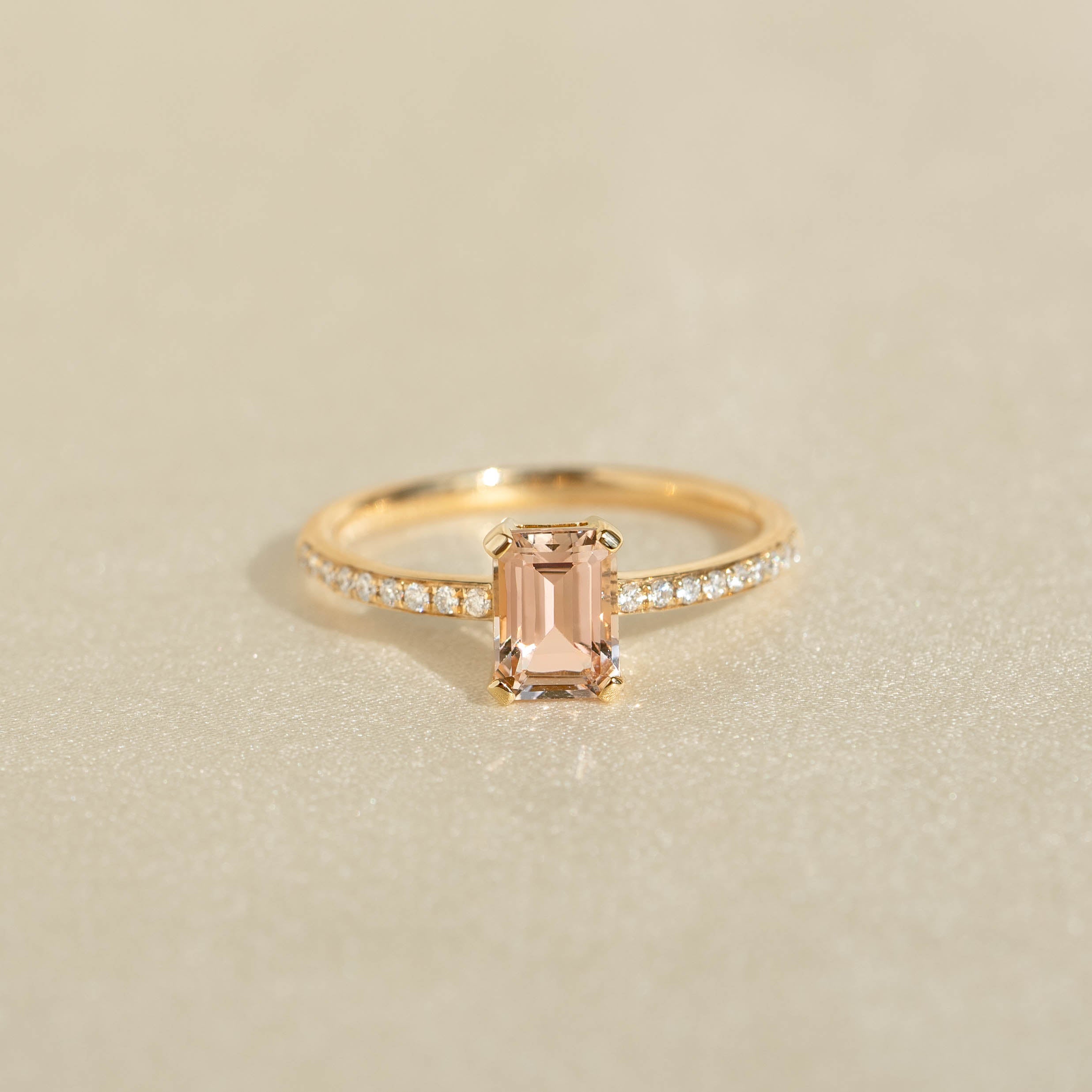 Baguette Morganite and Lab Grown Diamond Ring 14k Gold - Safiya