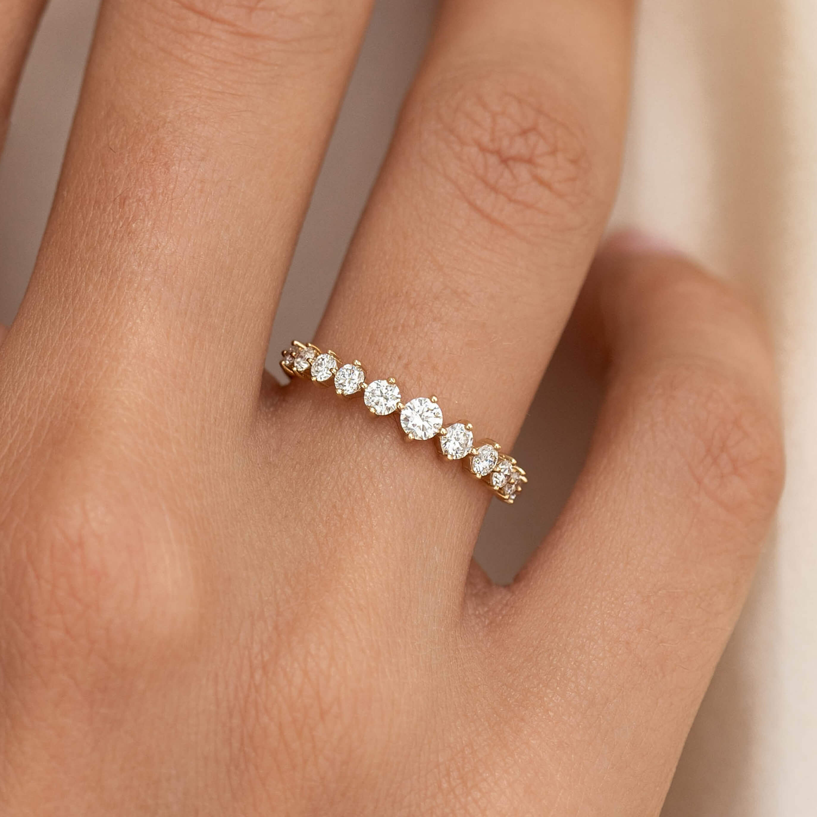 Graduated Lab Grown Diamond Ring 14k Gold - Giselle