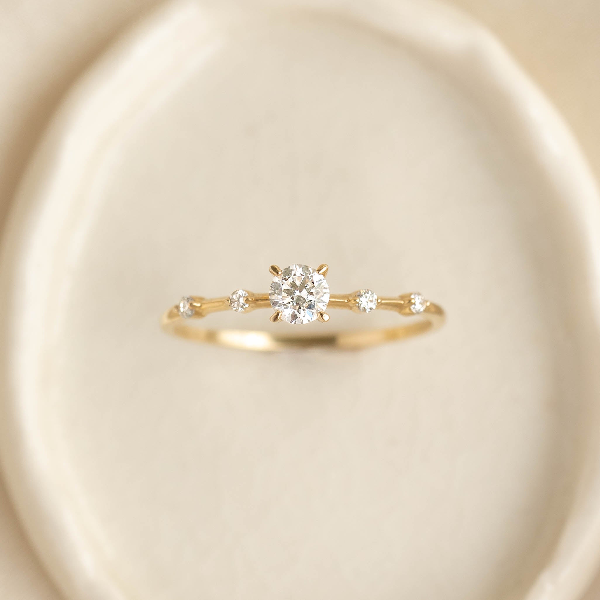 Round Lab Grown Diamond Ring 14k Gold - Rocio