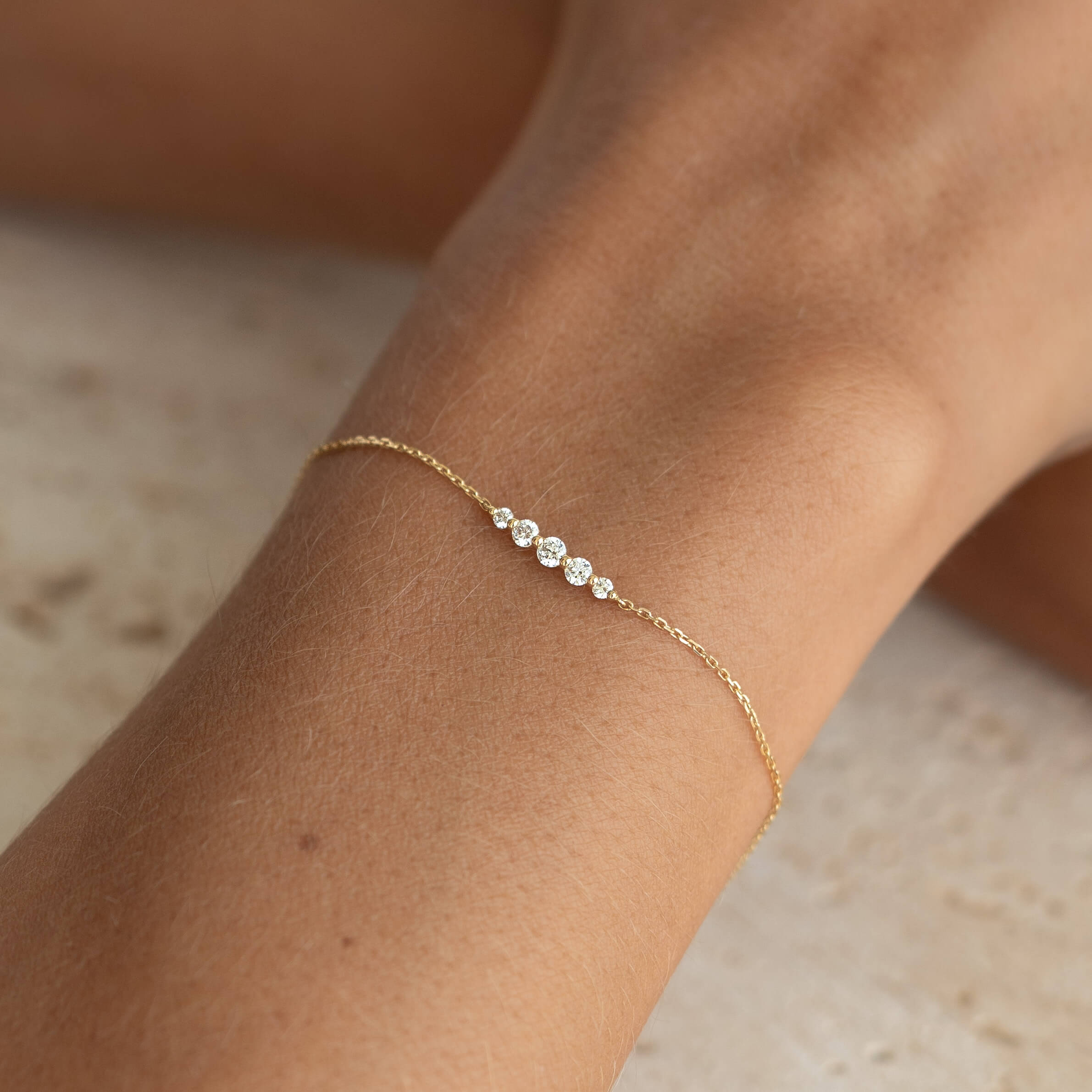 Graduated Lab Grown Diamond Bracelet 14k Gold - Tamsin